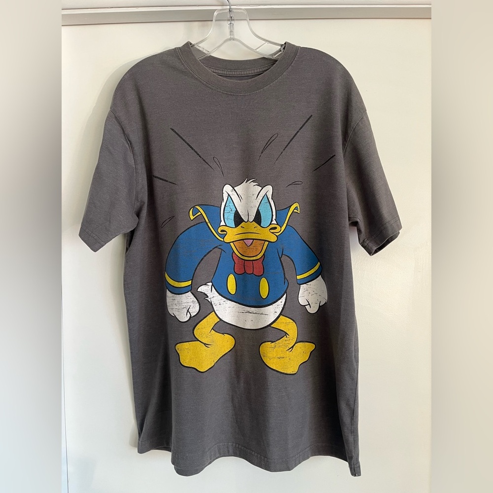 Disney Store Men’s Lg Vintage Donald Duck T-Shirt